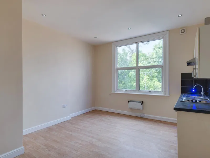 Fordwych Road, West Hampstead, London, NW2 - image 2