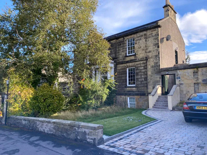 11 Allan Park, Stirling, Stirlingshire, FK8 2QG - image 2