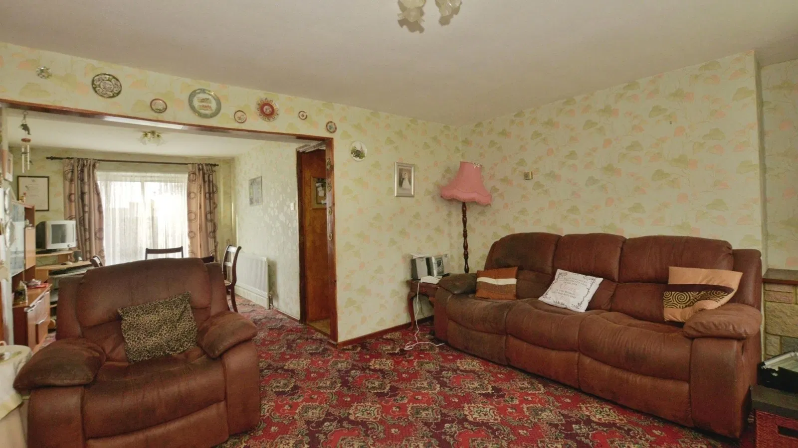 Luddenham Close, Ashford, Kent, TN23 - image 4