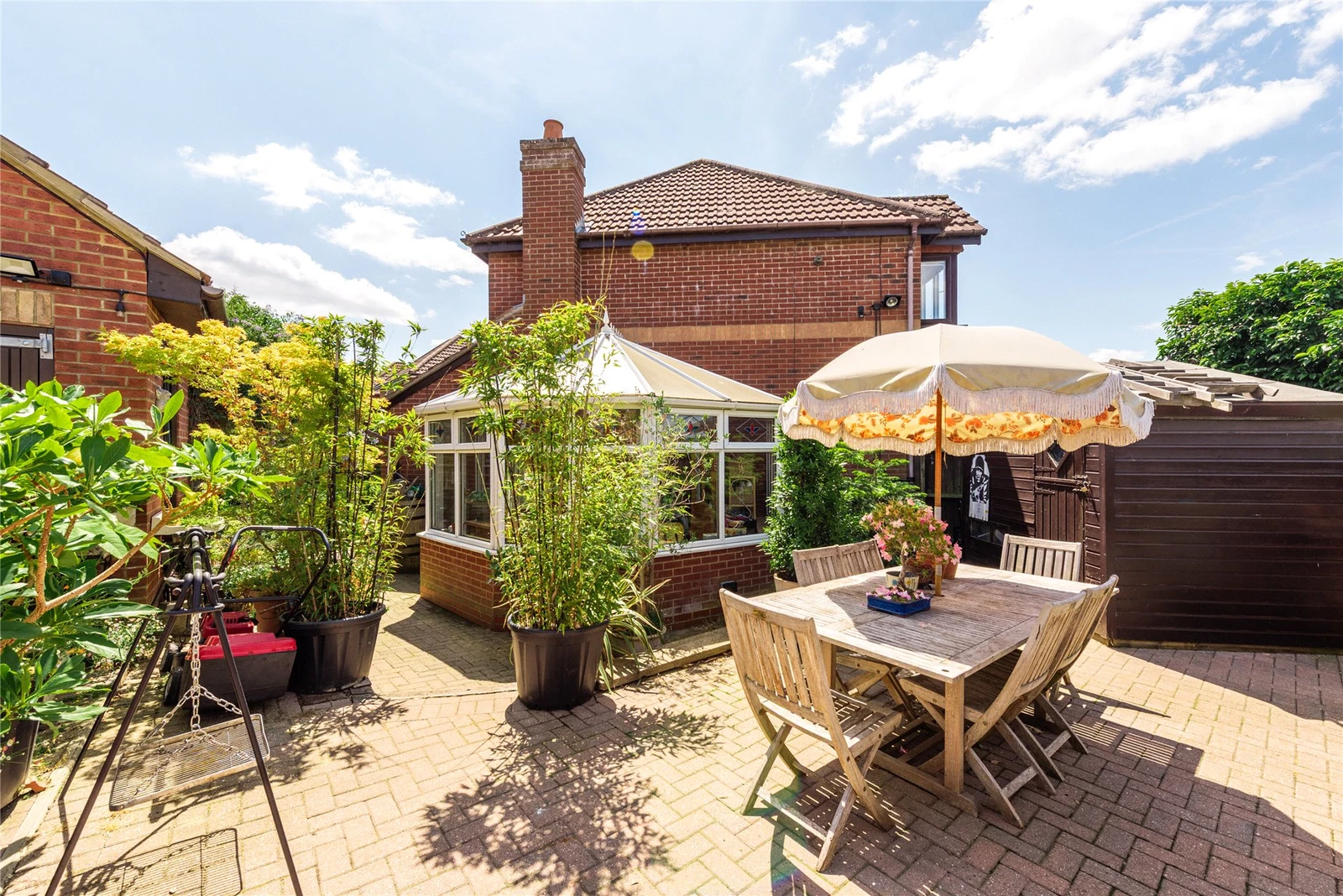 16 Brill Place, Bradwell Common, Buckinghamshire, MK13 8EQ - image 4