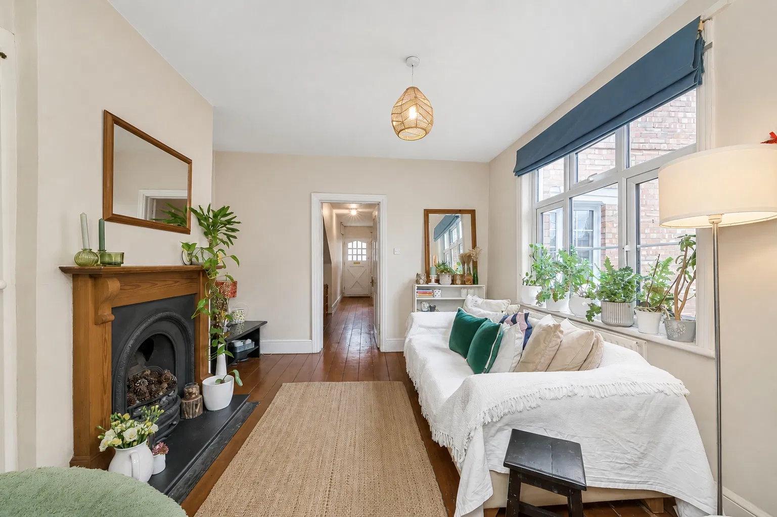 Strickland Row, Earlsfield, London, SW18 - image 1