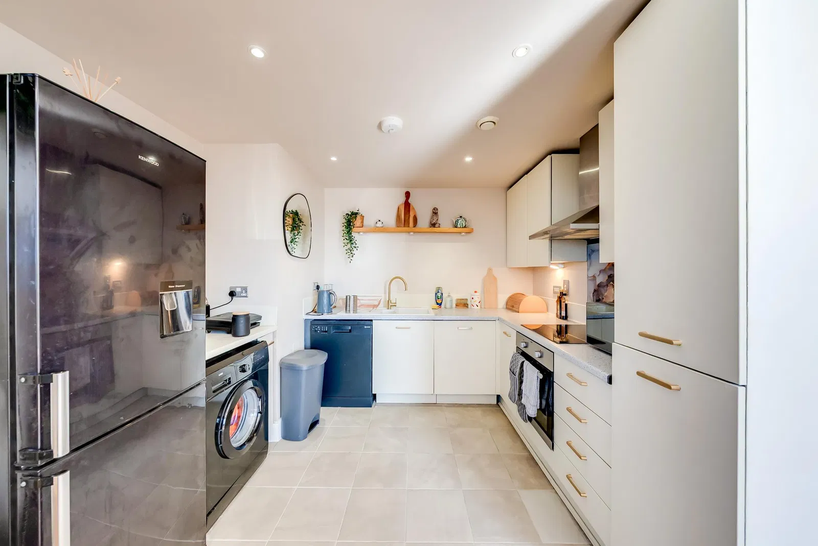 Byng Street, London, E14 - image 4