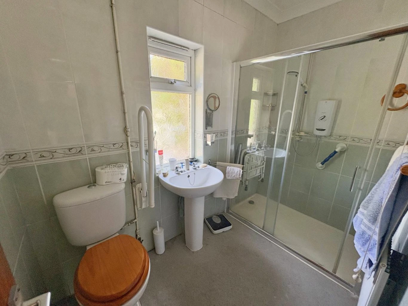 Southill Road, BH12 - image 15