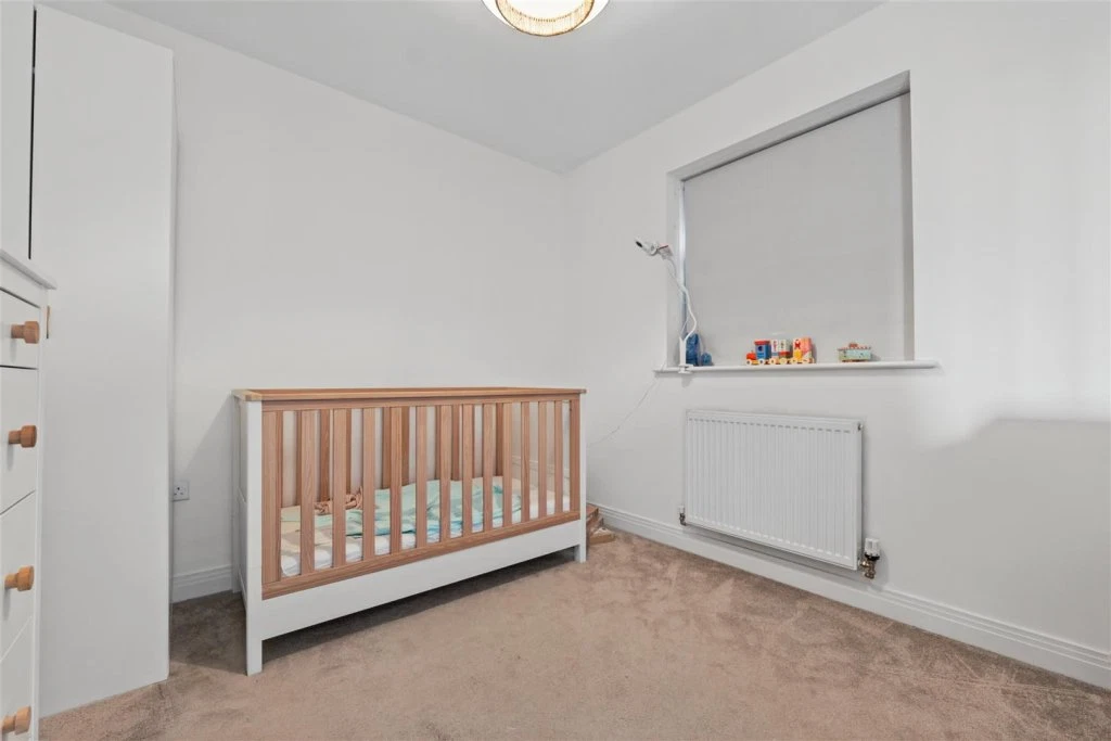 Kite Way, Hampton Vale, Peterborough - image 28