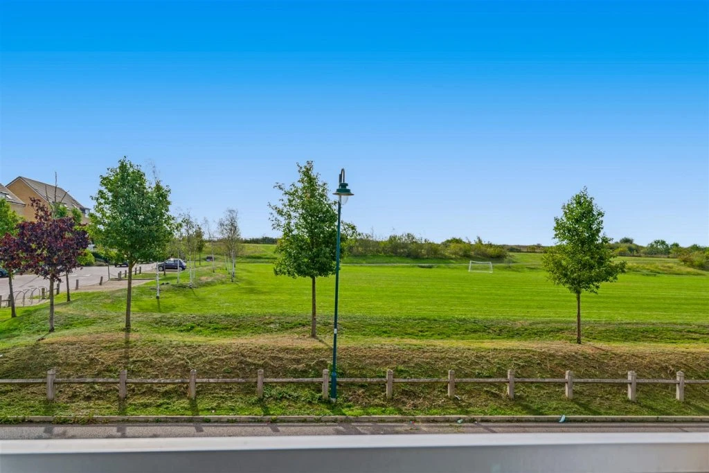 Kite Way, Hampton Vale, Peterborough - image 30