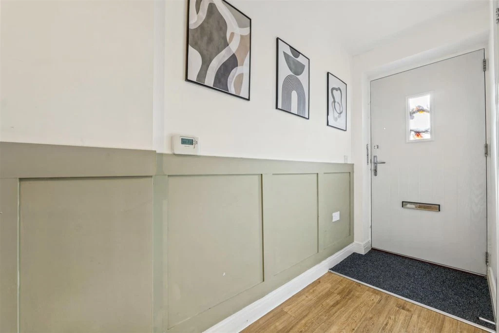 Kite Way, Hampton Vale, Peterborough - image 7