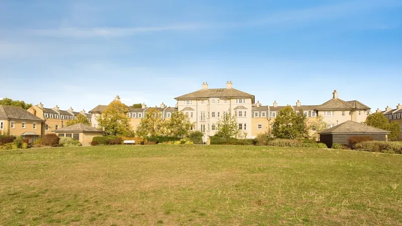 St. Matthews Gardens, Cambridge, Cambridgeshire, CB1 - image 2
