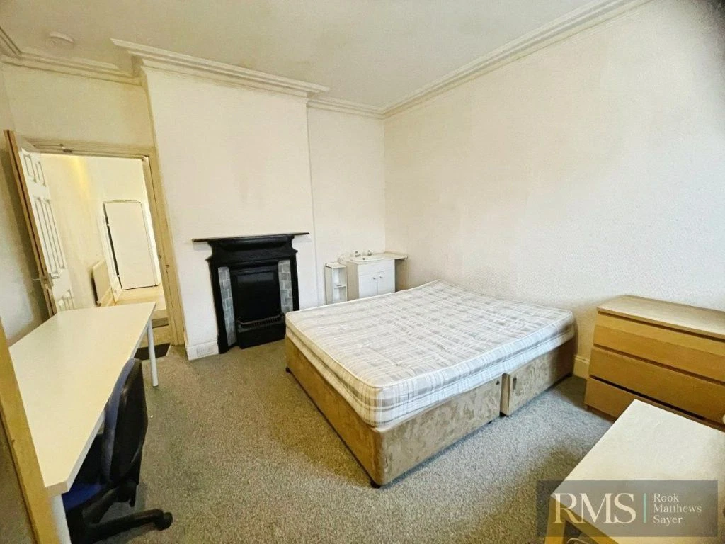 St Georges Terrace, Jesmond - image 7