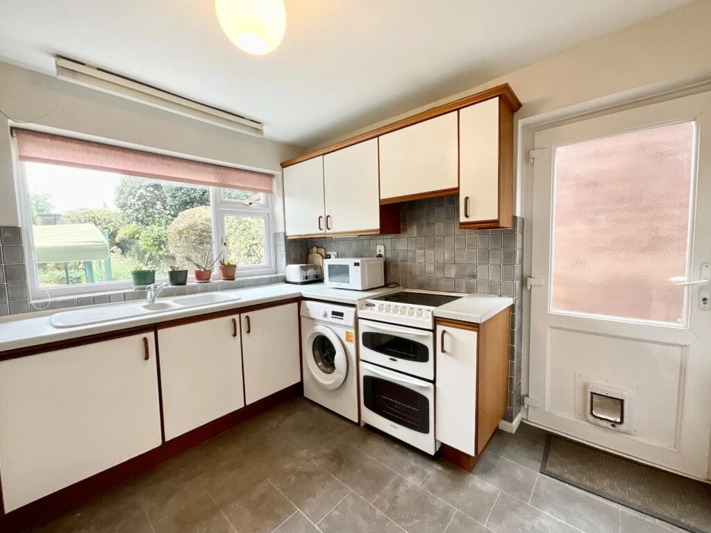 Avon Grove, Stone, ST15 - image 6
