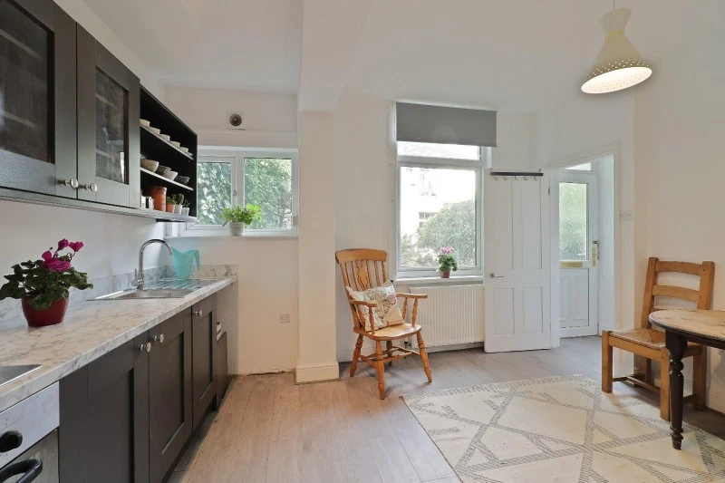 Crookes Road, Sheffield, S10 5BD - image 4