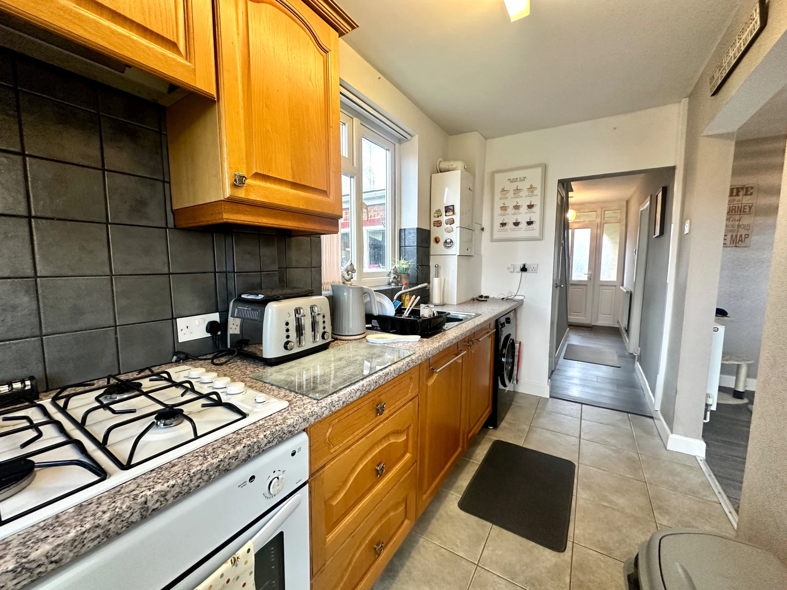 Hyde Road, Wednesfield, WV11 - image 6