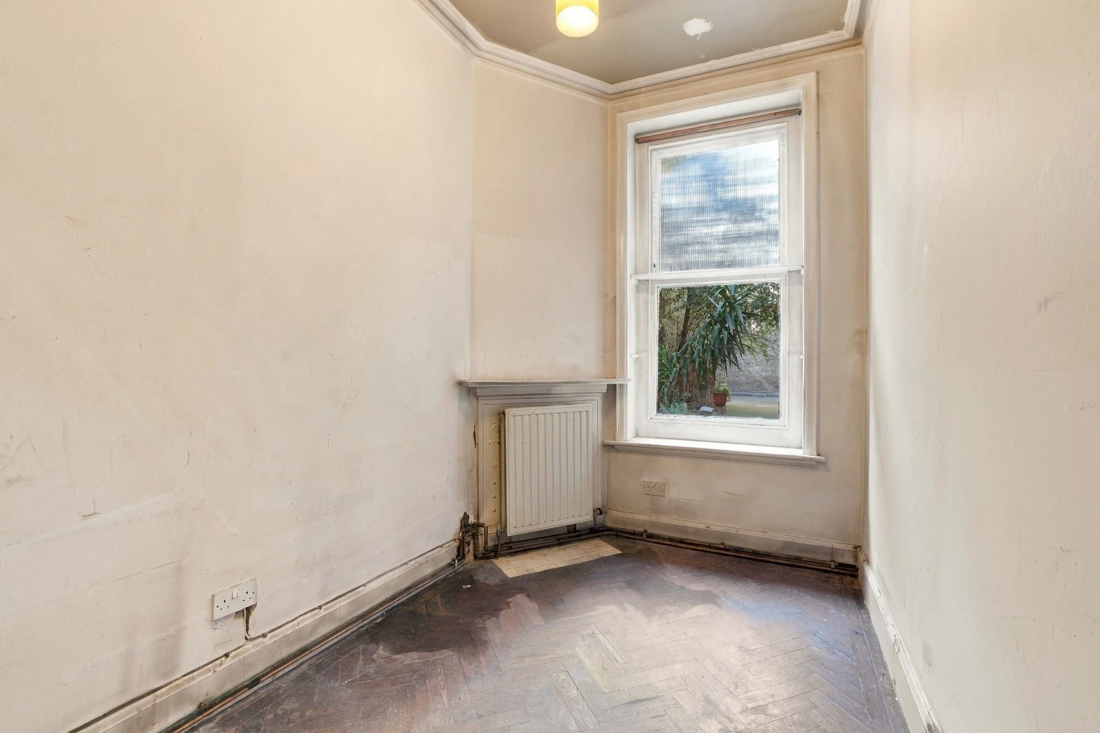 Warwick Mansions, Cromwell Crescent, Kensington & Chelsea, London, SW5 - image 7