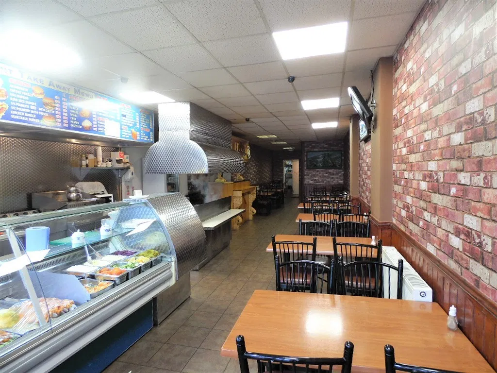 High Road, Tottenham, London, N17 9SY - image 2