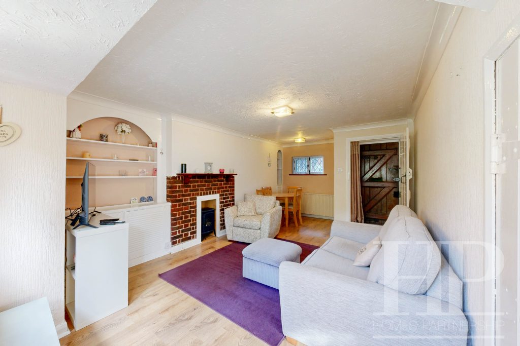 Old Martyrs, Crawley, RH11 - image 5