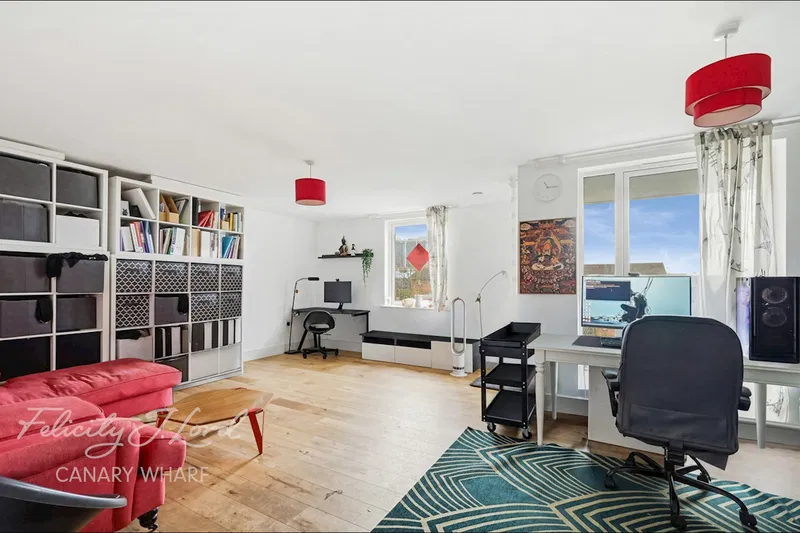 Holystone Court, Tiller Road, London, E14