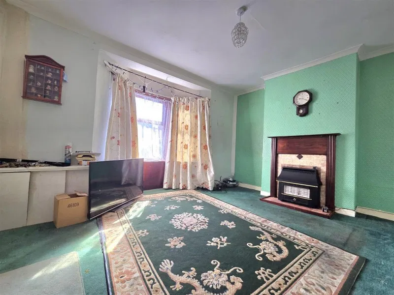 Howard Street, Tredworth, Gloucester - image 2