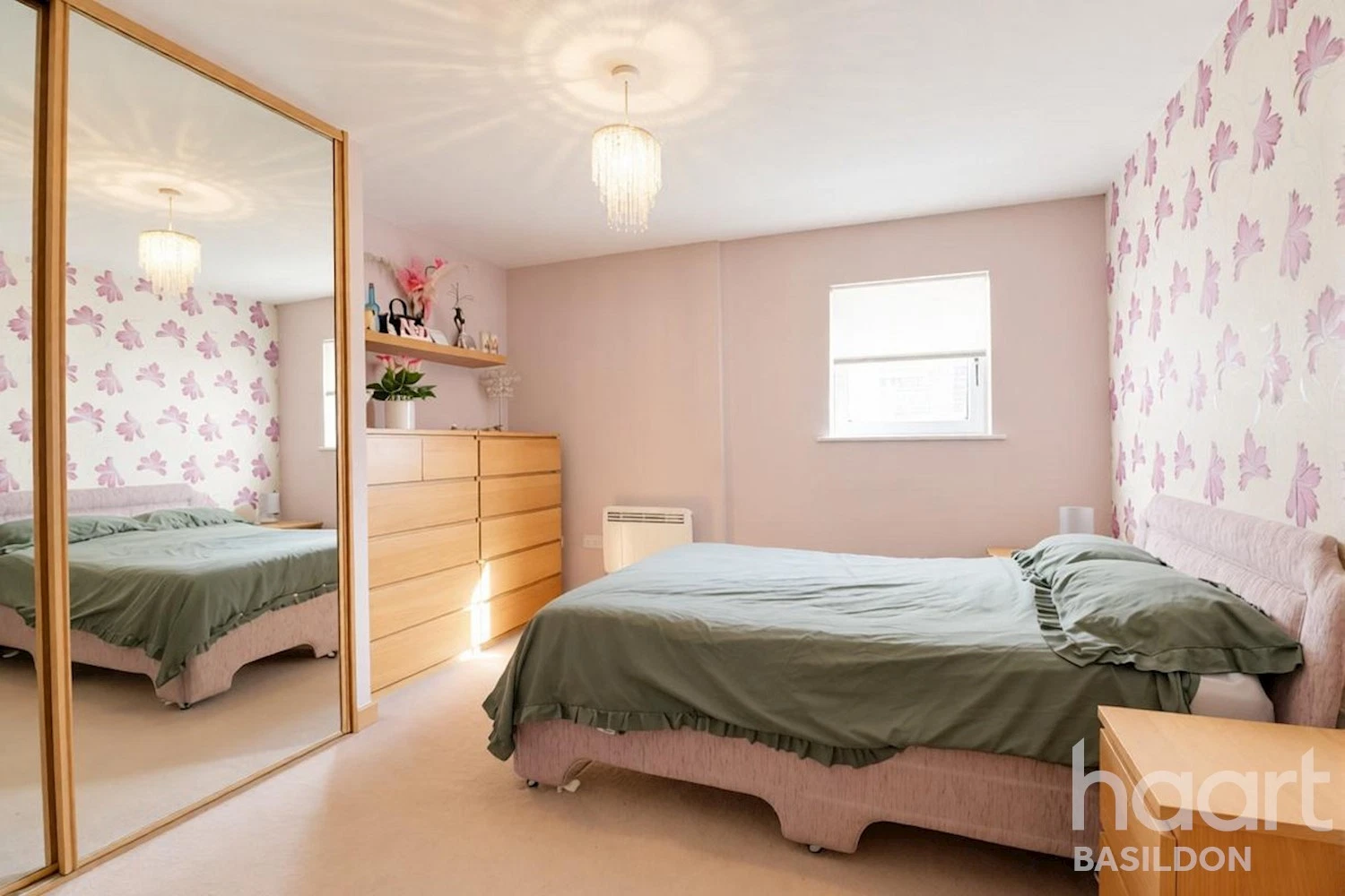 Cherrydown East, Basildon, SS16 - image 4