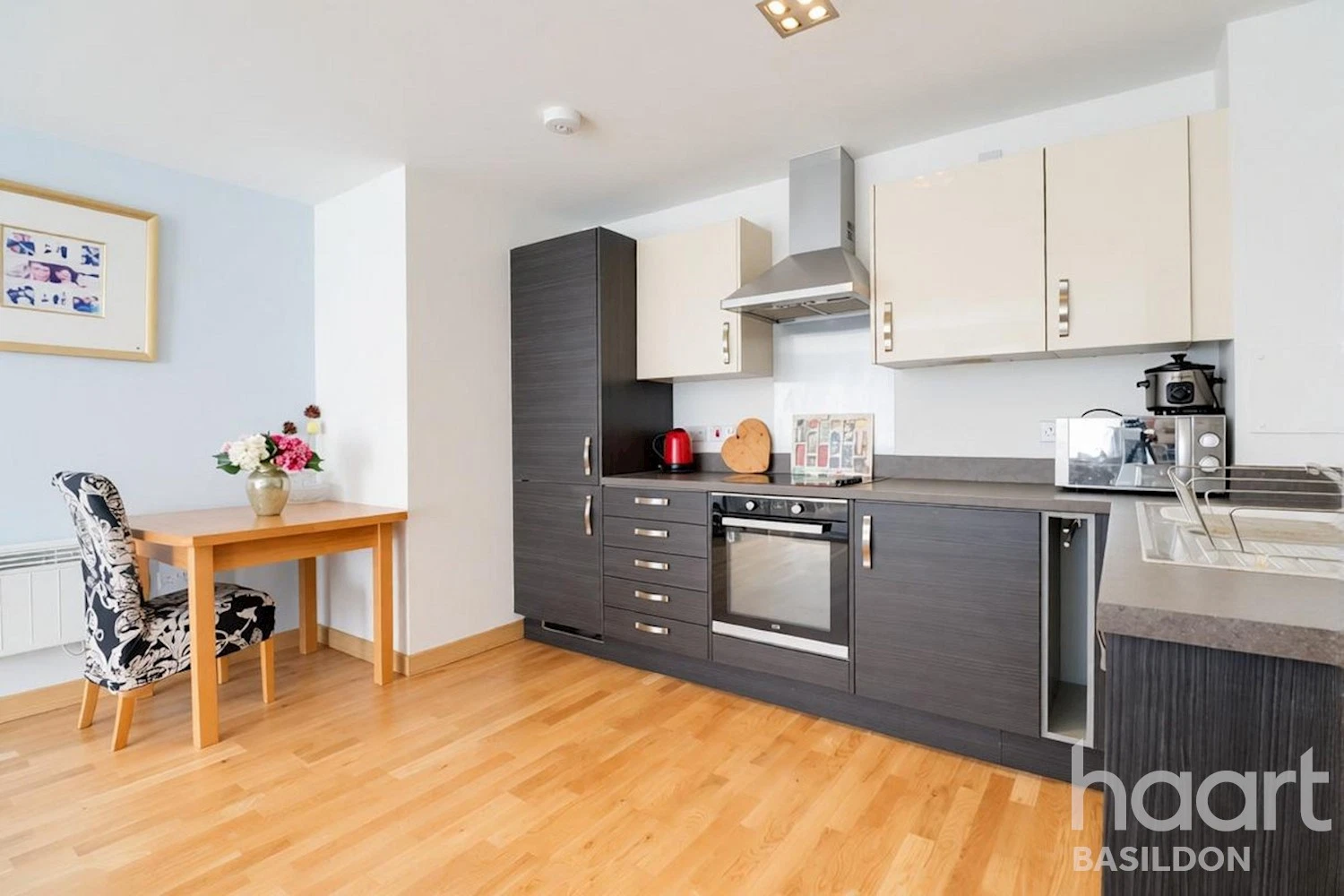Cherrydown East, Basildon, SS16 - image 5