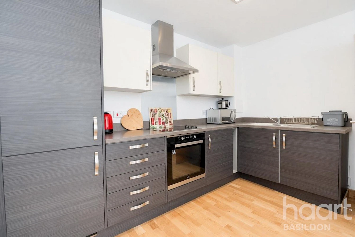 Cherrydown East, Basildon, SS16 - image 9