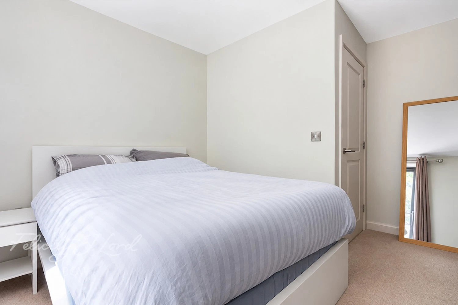Axio Way, London, E3 - image 9