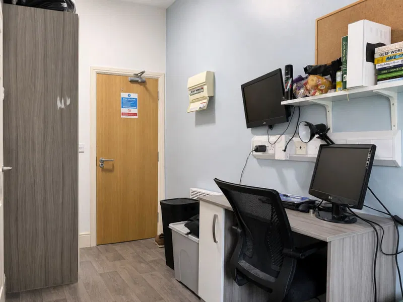 Peachey Street, Nottingham, Nottinghamshire, NG1 4FQ - image 3