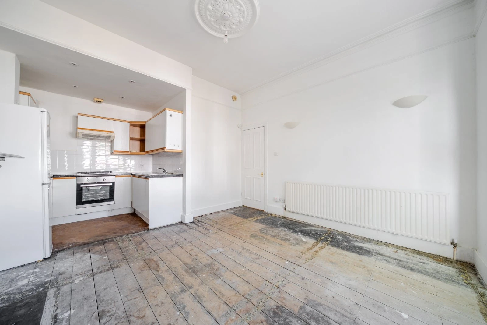 Queens Road, Wimbledon, London, SW19 - image 12