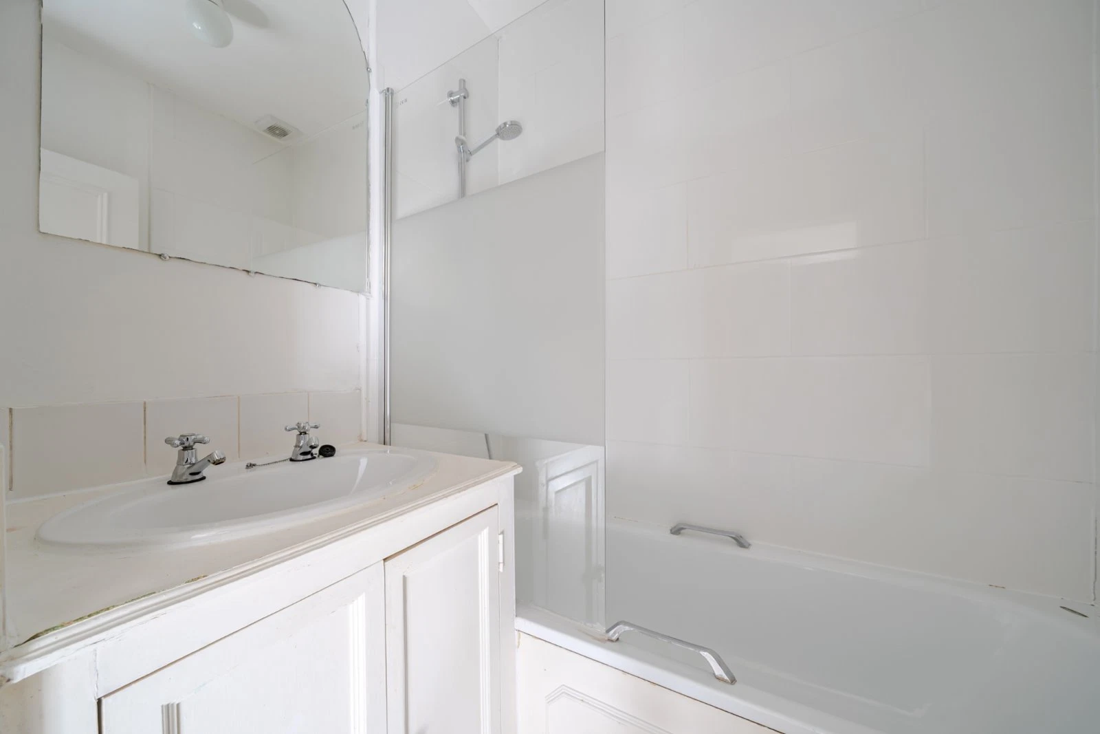 Queens Road, Wimbledon, London, SW19 - image 6