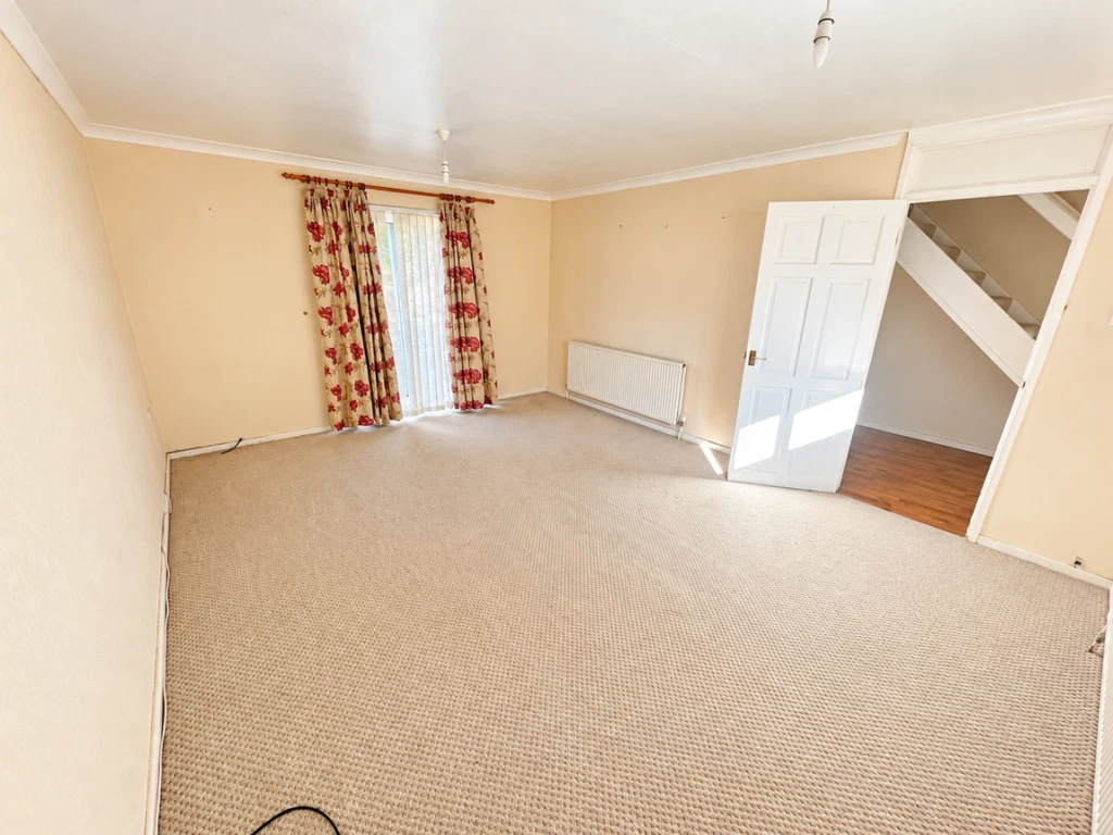 Saxilby Close, Corby, NN18 9BH - image 6