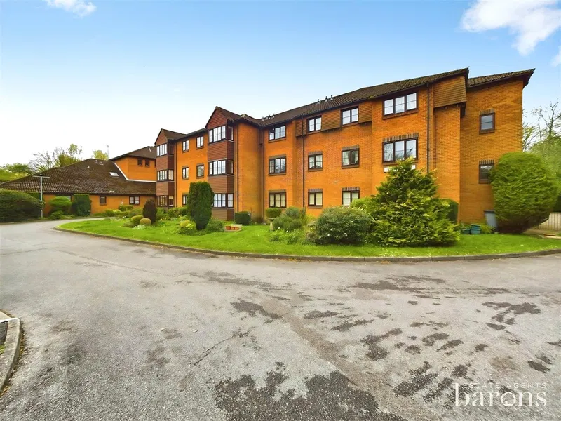Oakfields, Lychpit, Basingstoke, RG24