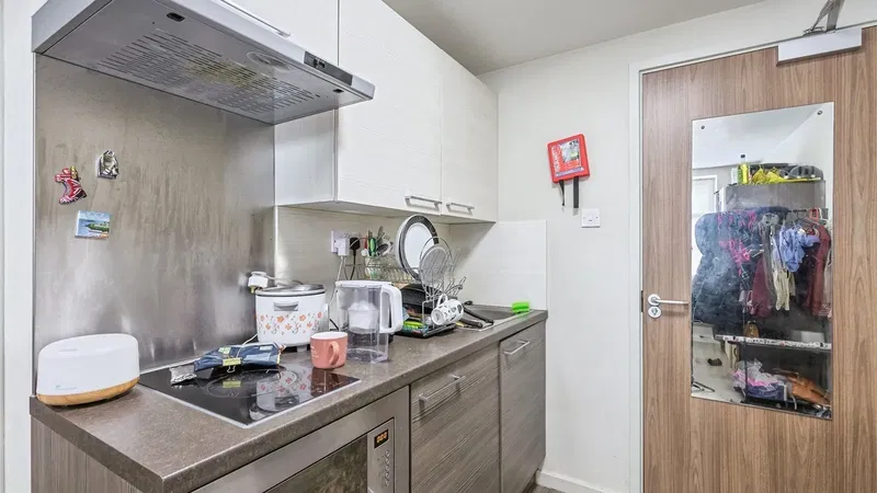 Longfield Place, Plymouth, Devon, PL4 - image 3