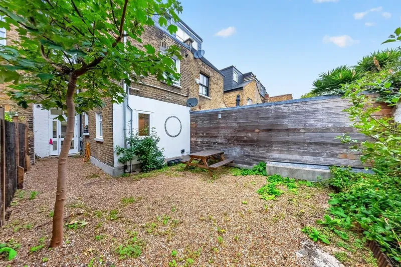 Duke Road, London, W4 - image 3