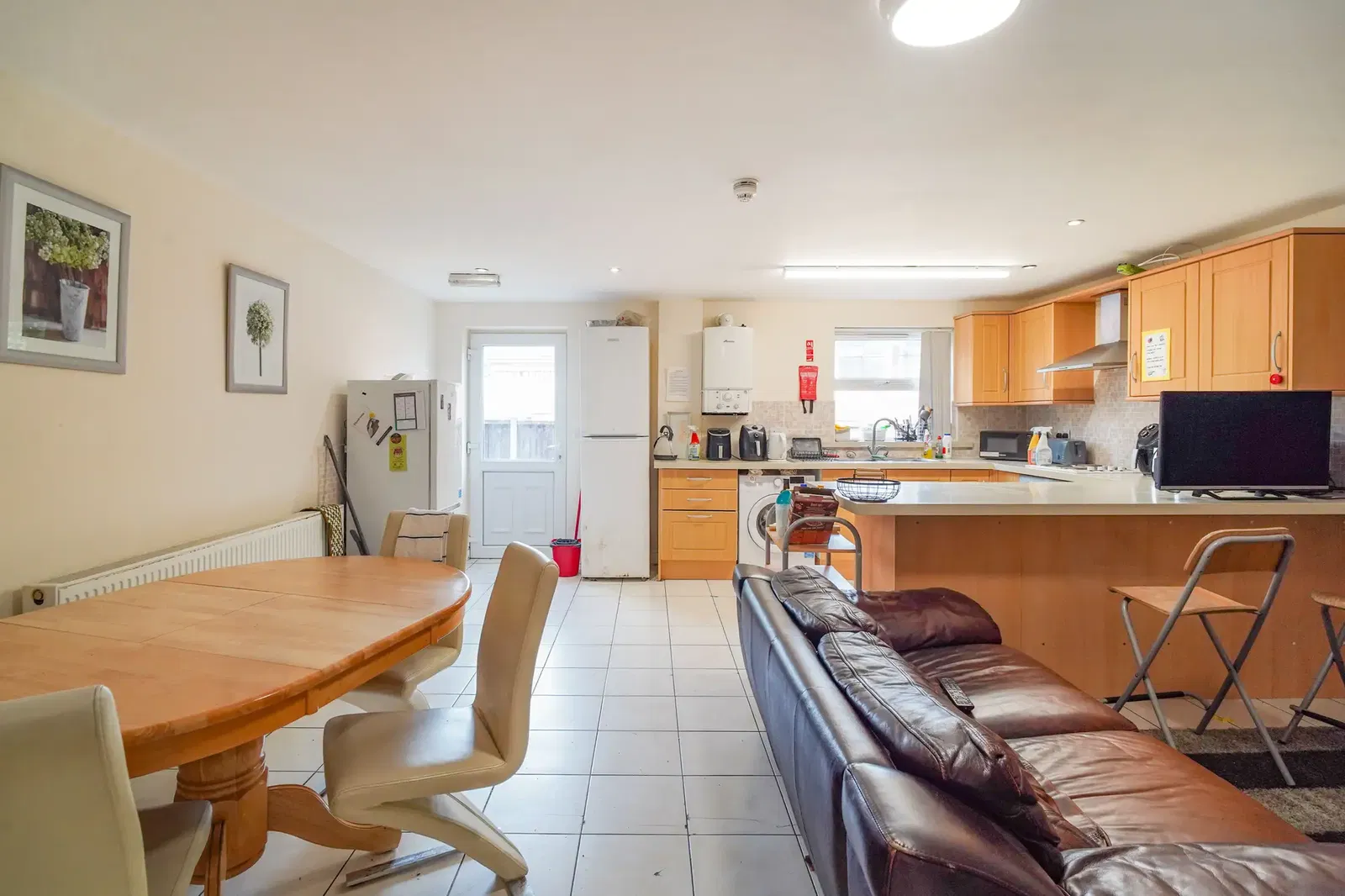 Abbotsford Mews, Ormskirk, L39 2AH - image 2