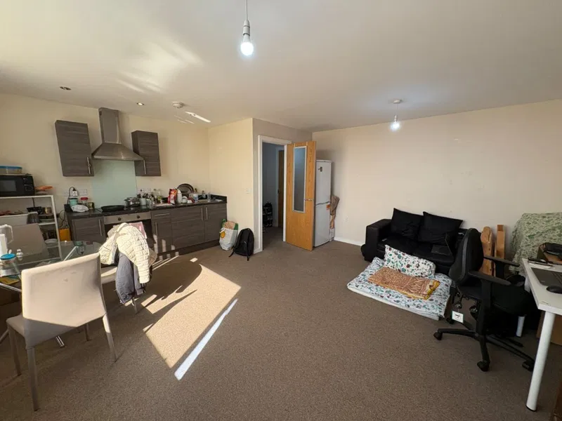 Manchester Road, Altrincham, Greater Manchester, WA14 4PL - image 3