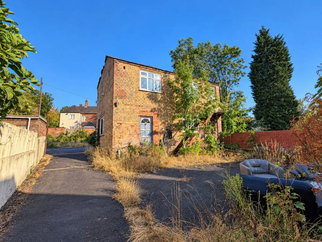 36 Westbourne Street, Walsall, WS4 2JB - image 1