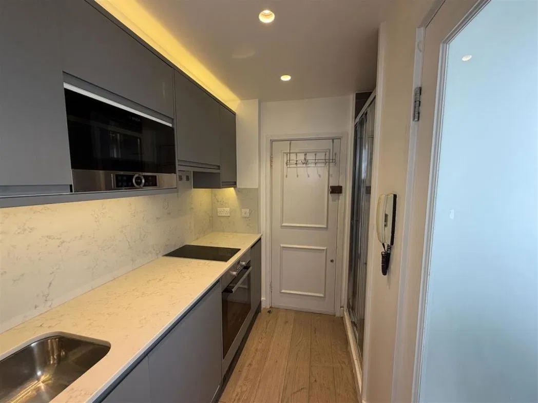 Gloucester Place, London, NW1 6DT - image 2
