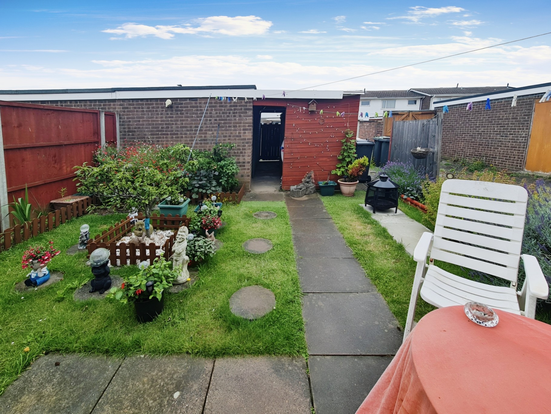 Boteler Gardens, Bedford, MK42 - image 4