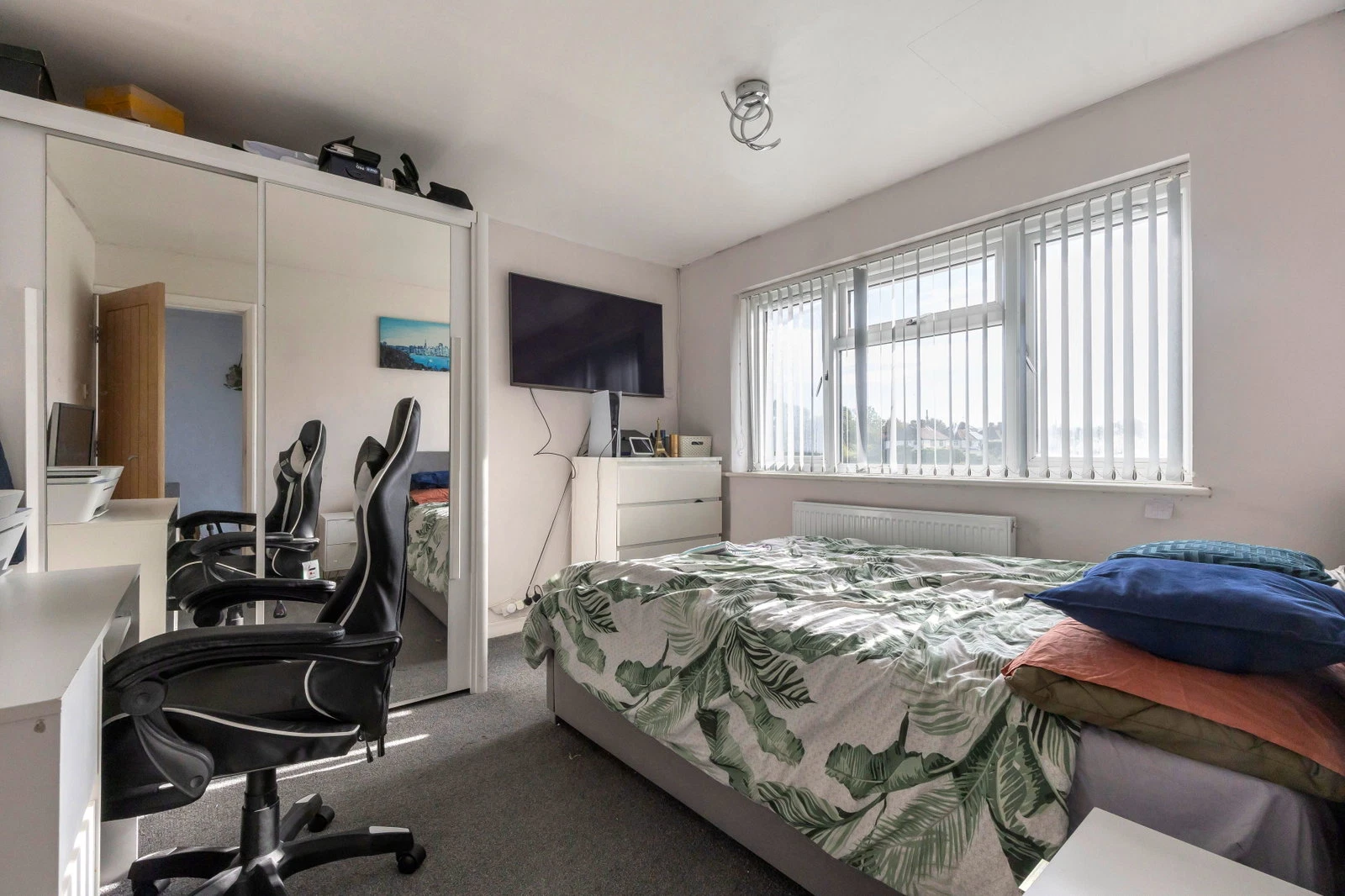 Arle Gardens, Cheltenham, GL51 8HR - image 10