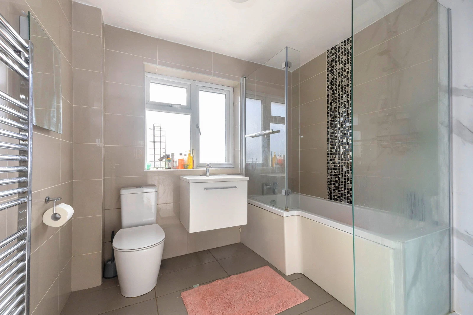 Arle Gardens, Cheltenham, GL51 8HR - image 12