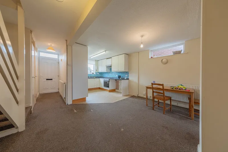 Lewis Road, Loughborough, Leicestershire, LE11 5JQ - image 2