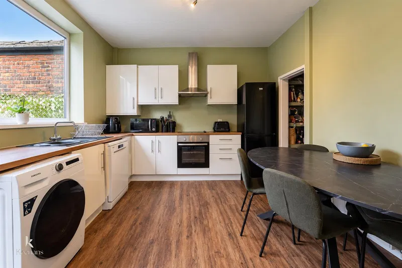 Buchanan Street, Pendlebury, M27 4AA