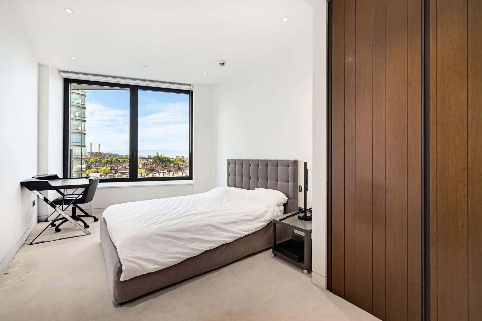 Millbank London, SW1P 4FA - image 9