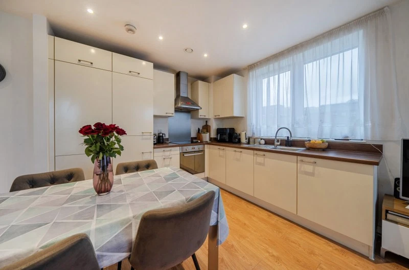Blackheath, Kidbrooke, London - image 3