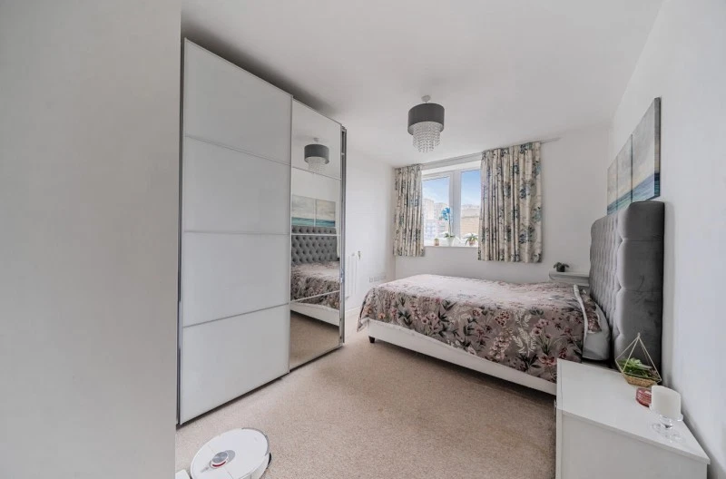 Blackheath, Kidbrooke, London - image 5