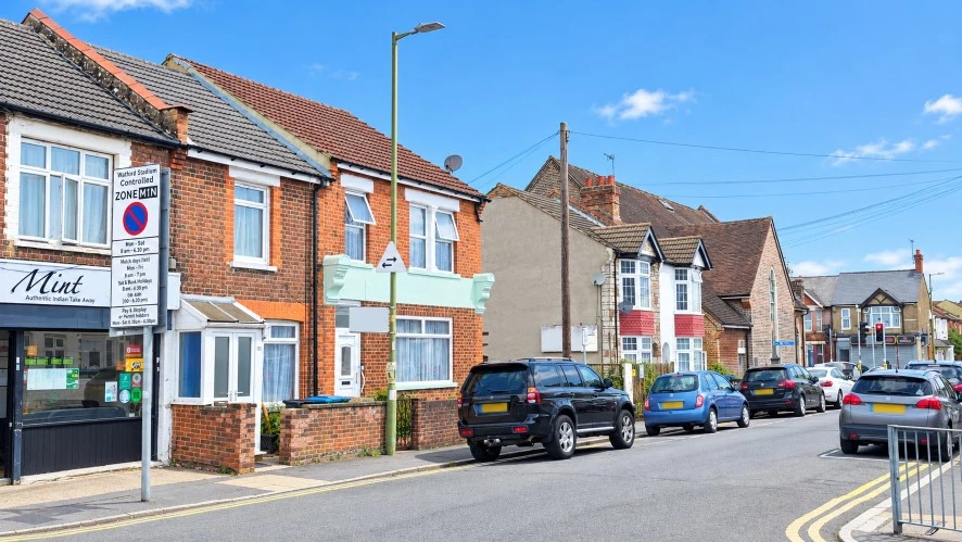 105 Harwoods Road, Watford, Hertfordshire WD18 7RL - image 15