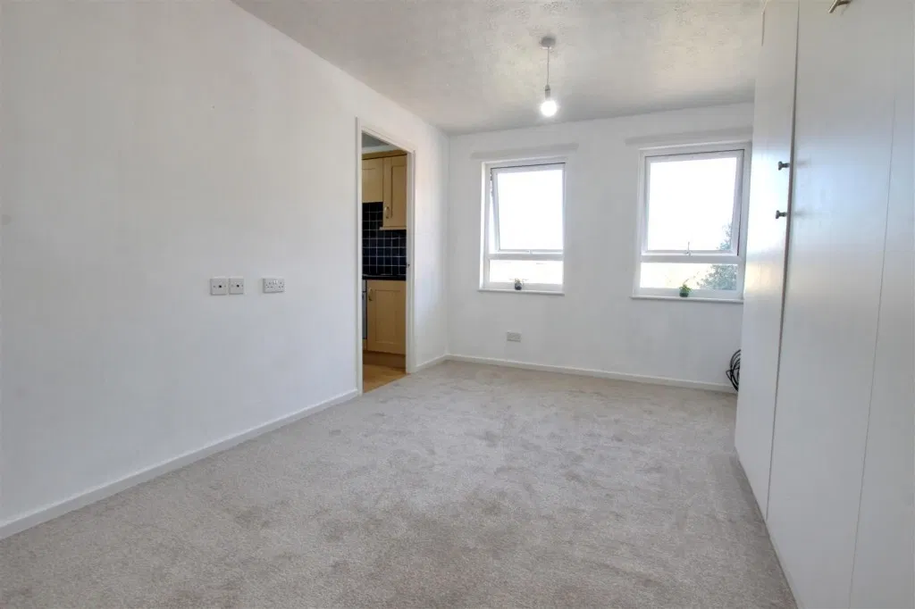 Mallard Close, Copandale Road, Beverley - image 4