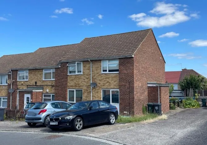 10 Phillips Close, Dartford, Kent, DA1 3HB