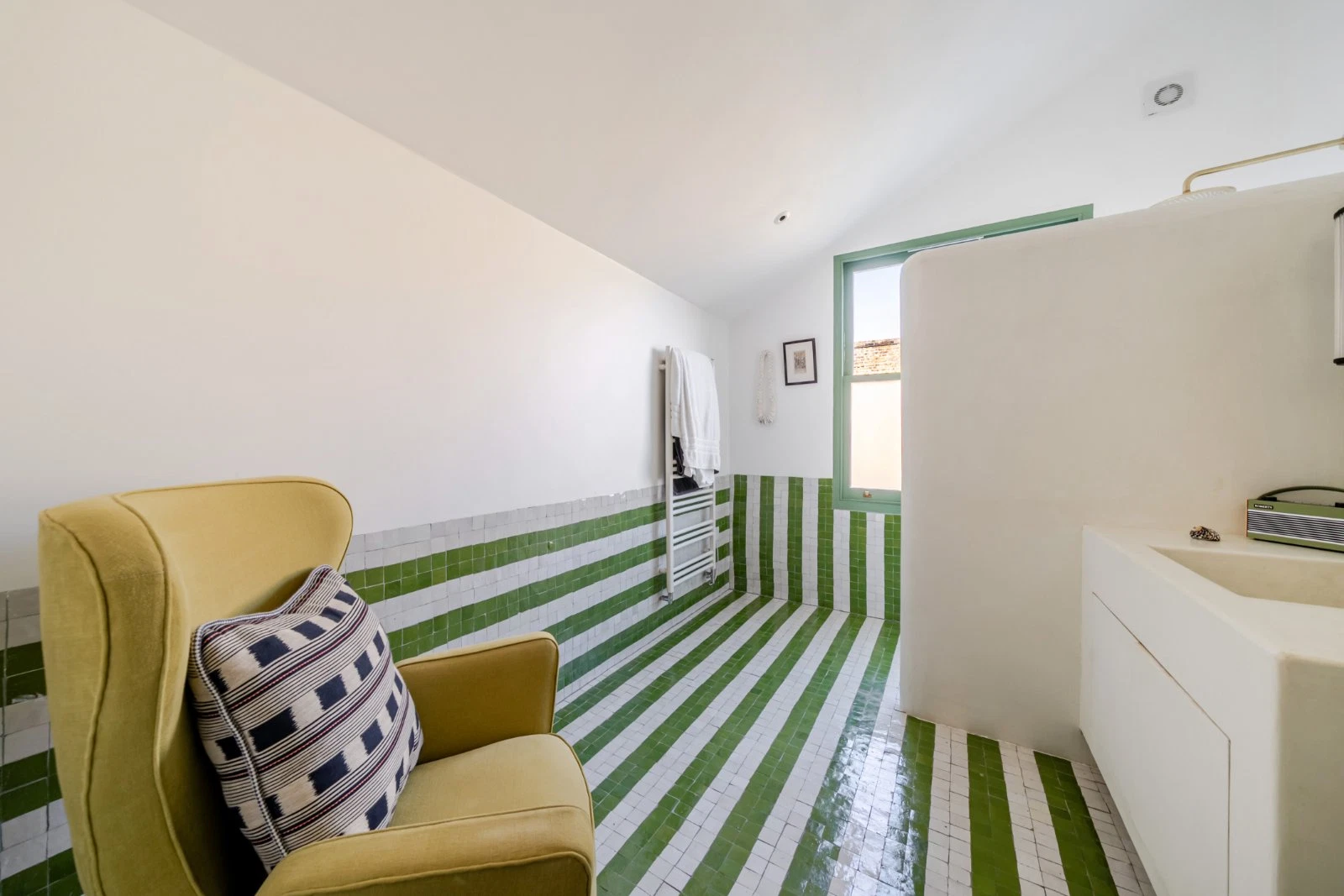 Ferndale Road, Brixton, London, SW9 - image 5