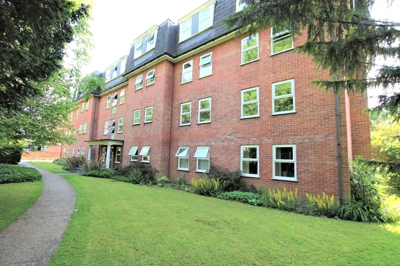 Brechin Court, Kendrick Road, Reading, Berkshire, RG1