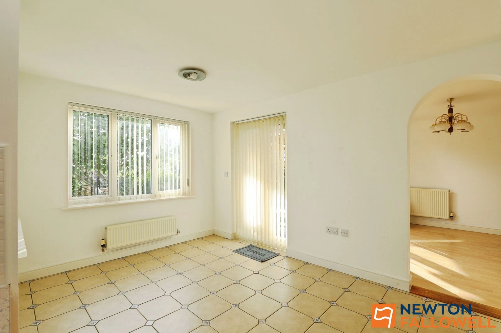 Lindisfarne Way, Grantham, NG31 - image 19