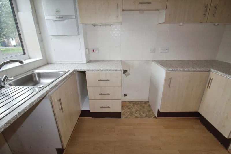 Stagshaw Drive, Peterborough, Cambridgeshire, PE2 8NG - image 3